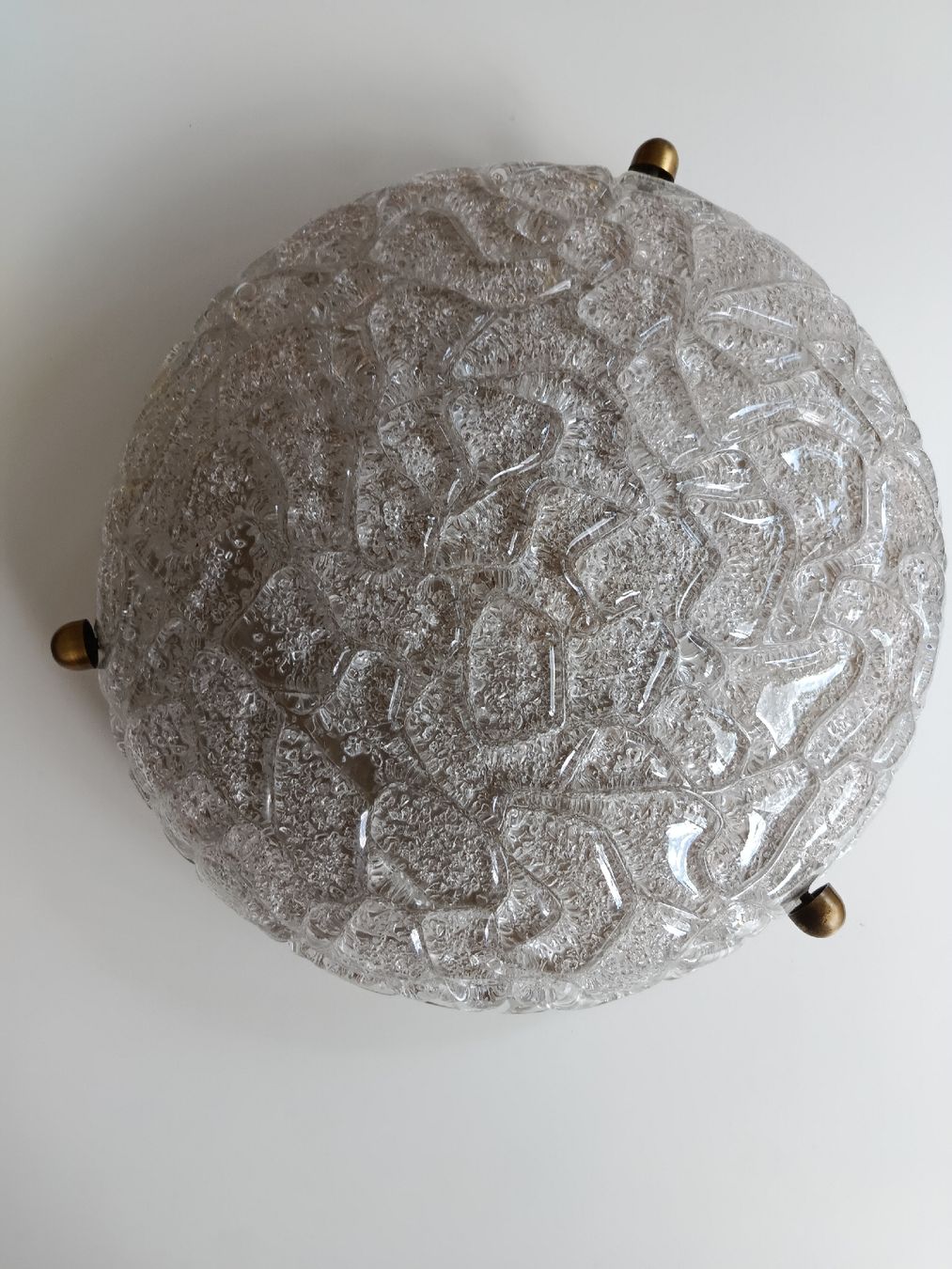 Lustres & lampes de plafonds: Deckenkampe Eisglas 60er Jahre – D'occasion à Riehen par twentymodern