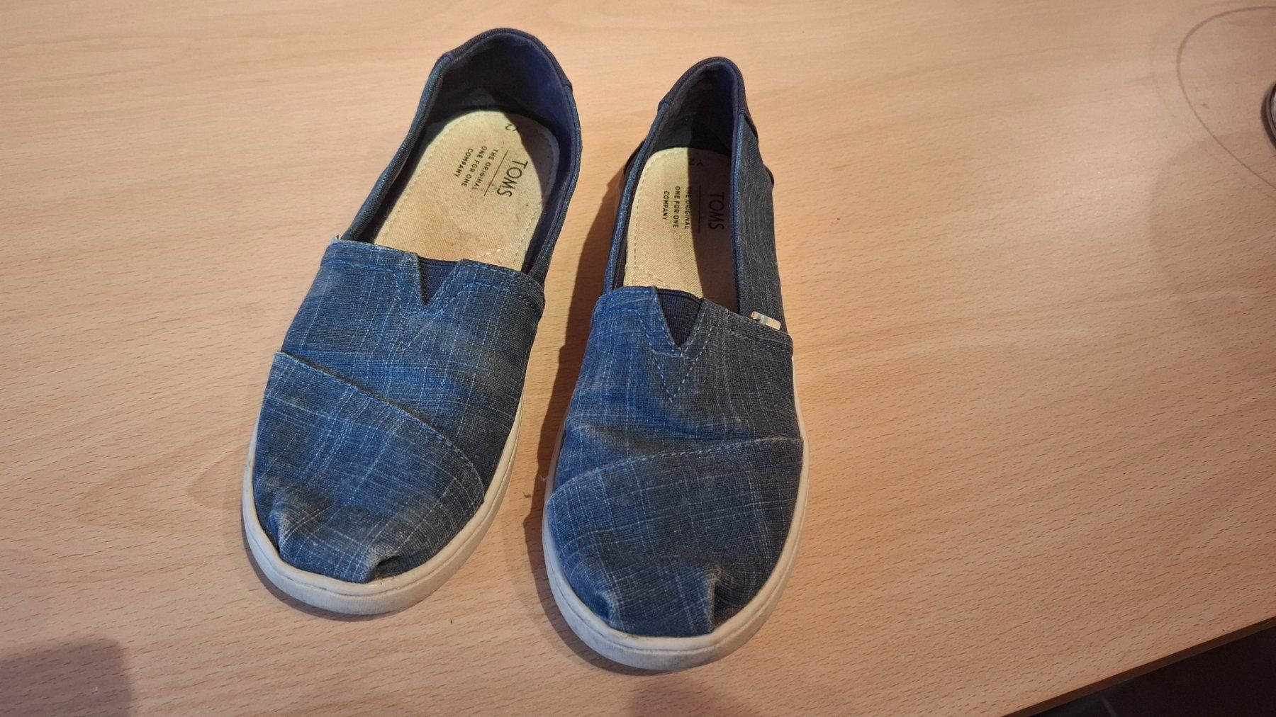 Toms Herrenschuhe: Sneaker, Marke Toms, Grösse 34 – Gebraucht aus Rothenfluh von Sawi80