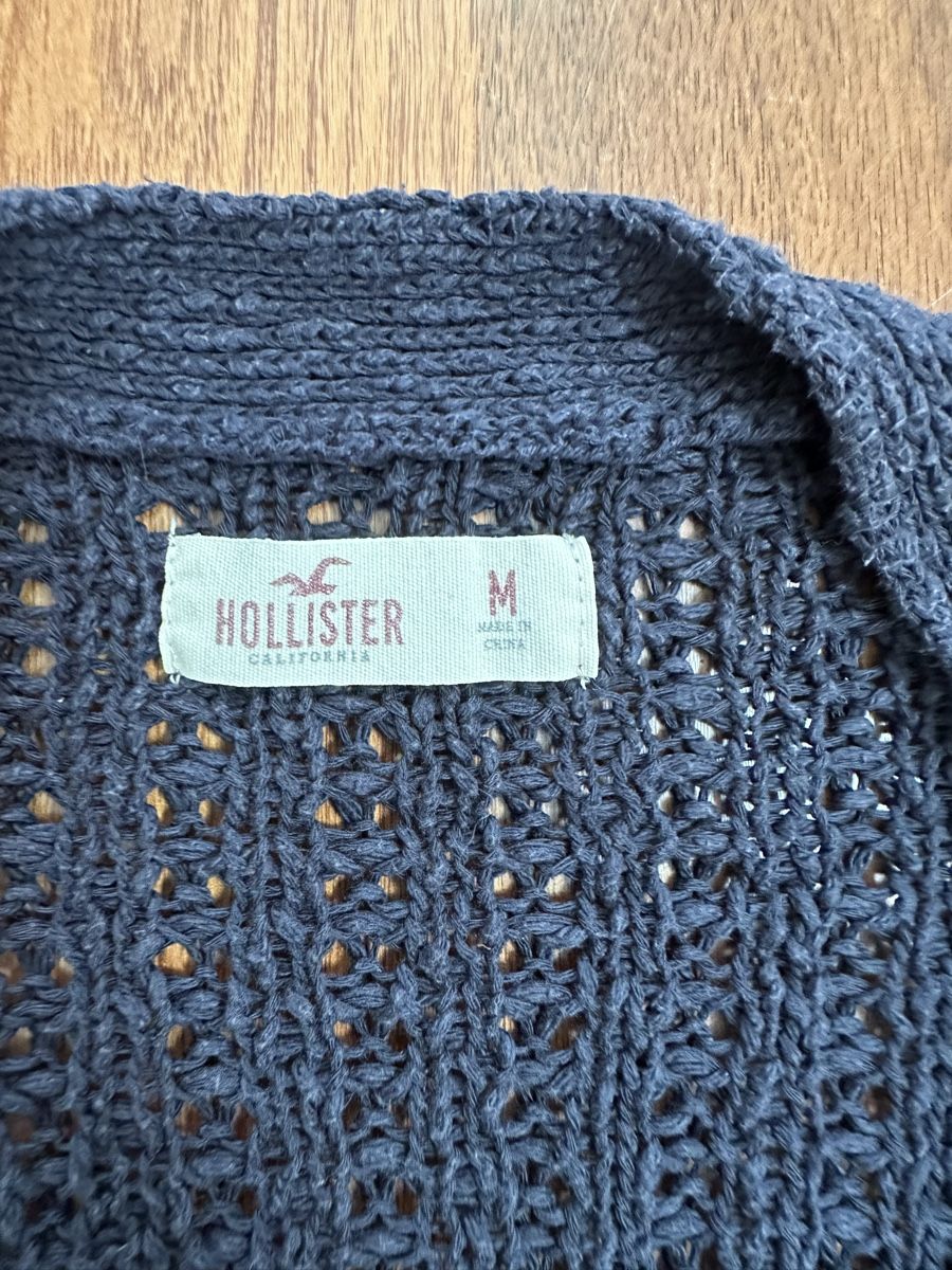 Hollister Giacche: Strickjacke von Hollister M – Usato da Sarmenstorf venduto da Nila78 1