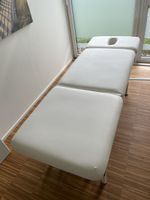 Elektrische Massageliege