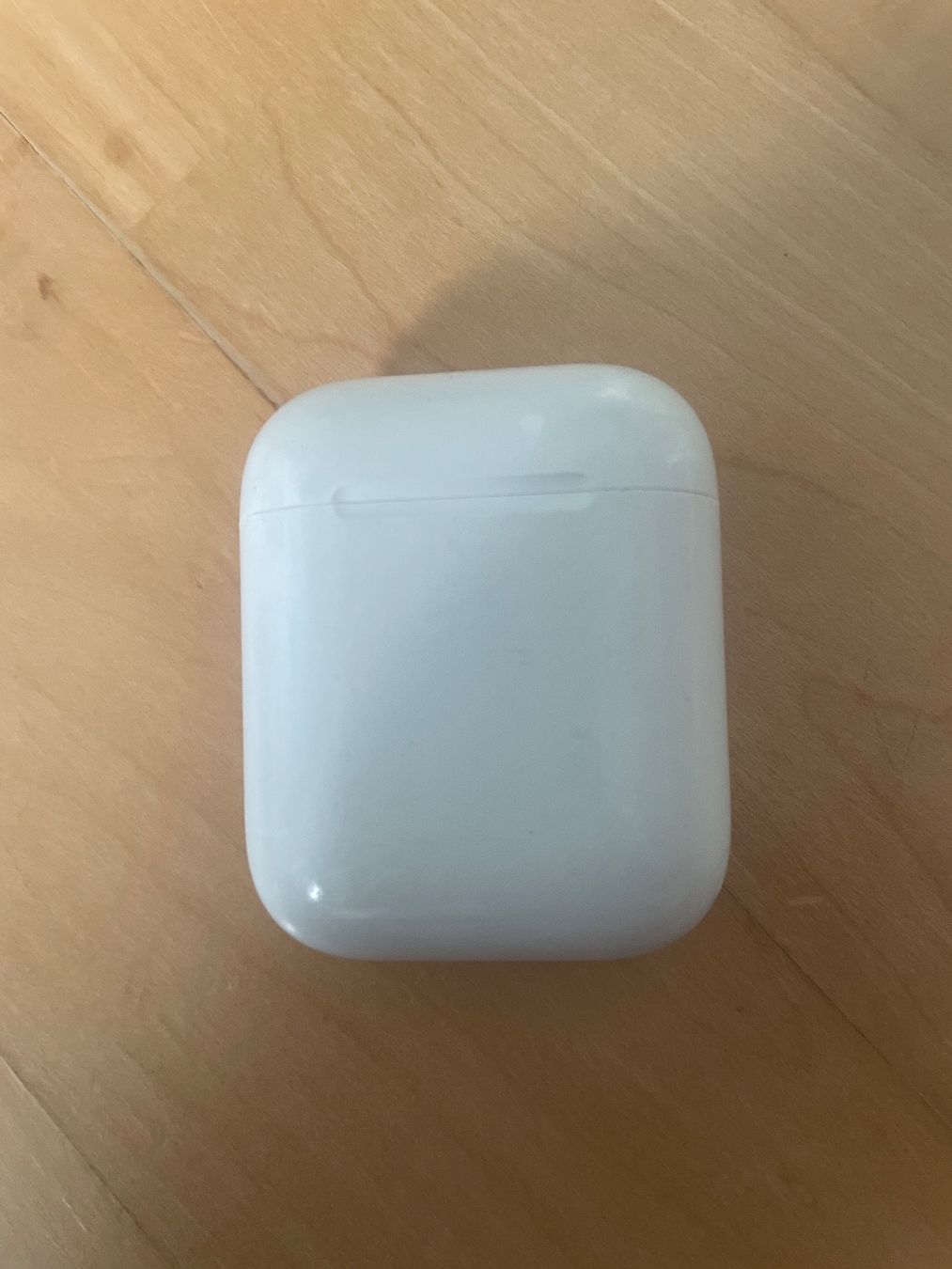 Apple Cuffie: Aipods case 1. gen – Usato da Kriens venduto da Schneeweisschen9