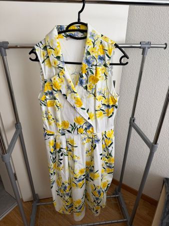 Orsay Sommerkleid, mit Blumenmuster, neuwertig