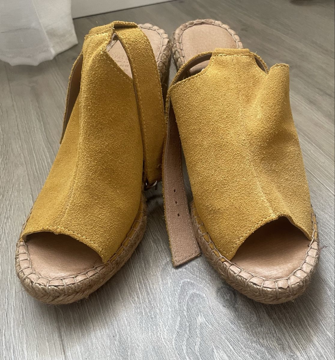 Scarpe da donna: Sandales compensées  – Nuovo (secondo la descrizione) da Biel/Bienne venduto da sonja0210