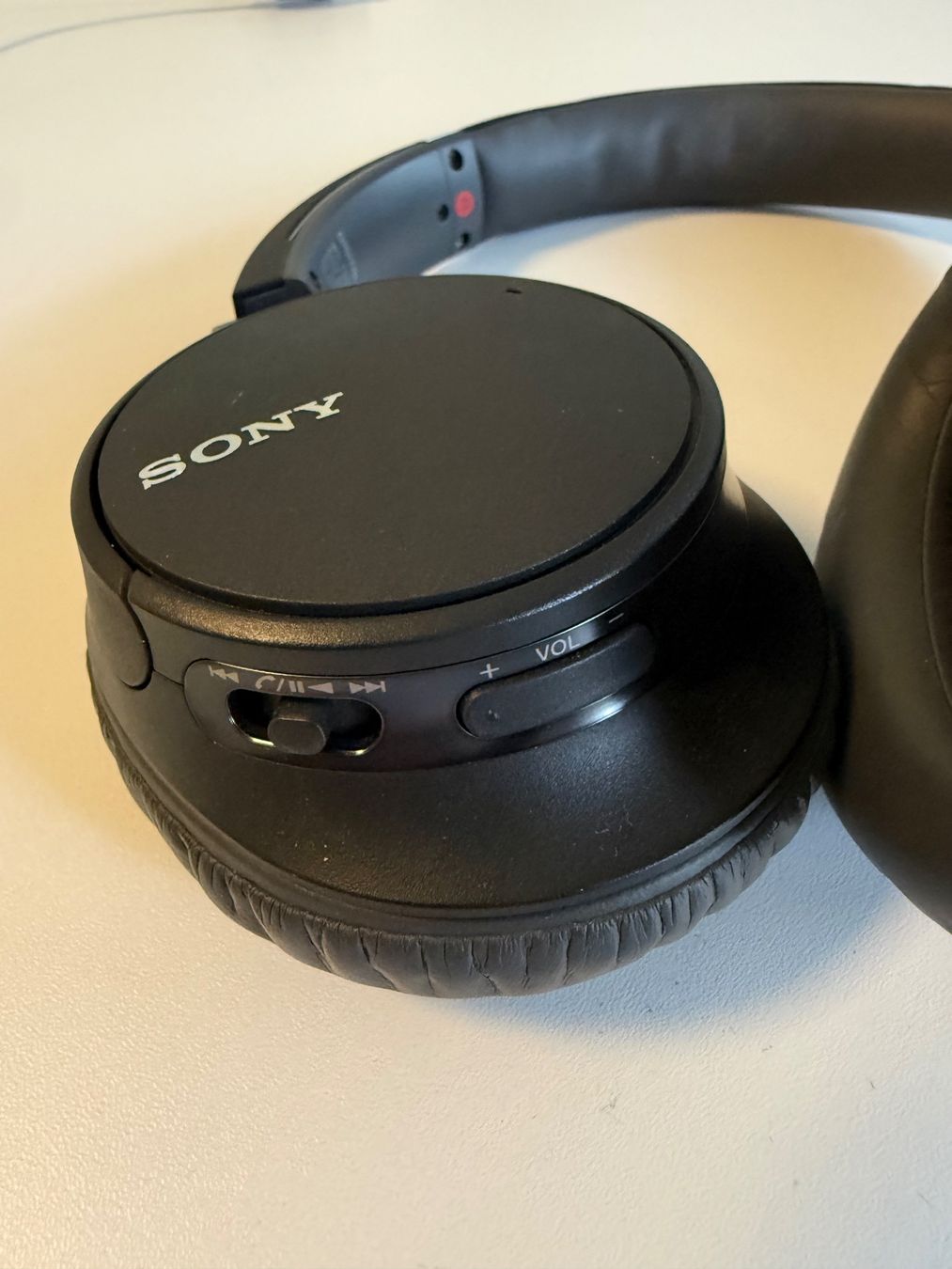 Sony Casques audio: Sony wireless Kopfhörer – D'occasion à Herrliberg par mrcmrc 2