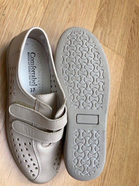 Scarpe da donna: bequeme Damen Schuhe Gr.37 – Nuovo (secondo la descrizione) da Stallikon venduto da dotka07 2