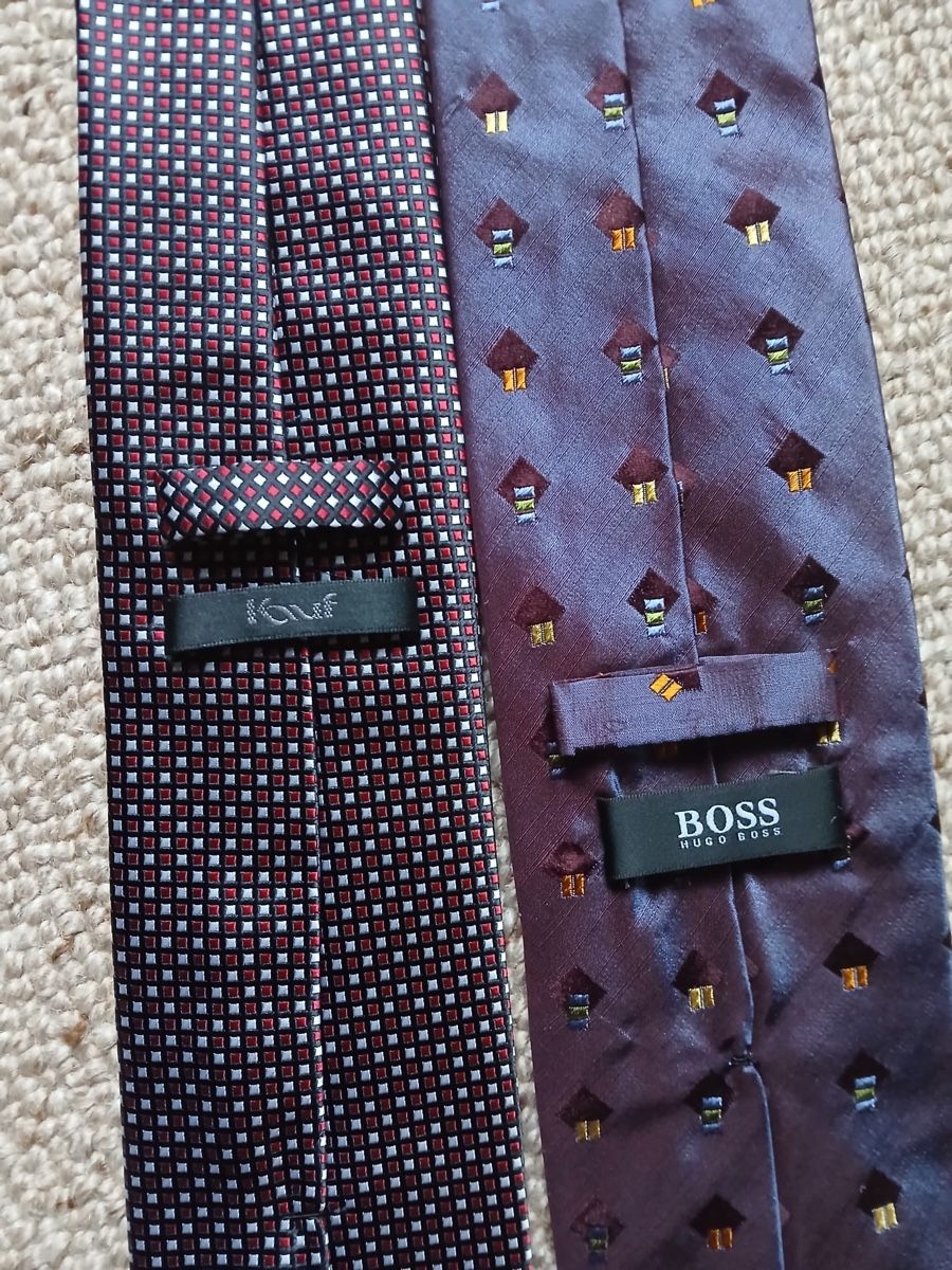 Hugo Boss Cravatte: 2 Krawatten BOSS und Kauf – Usato da Olsberg venduto da cool4u 1