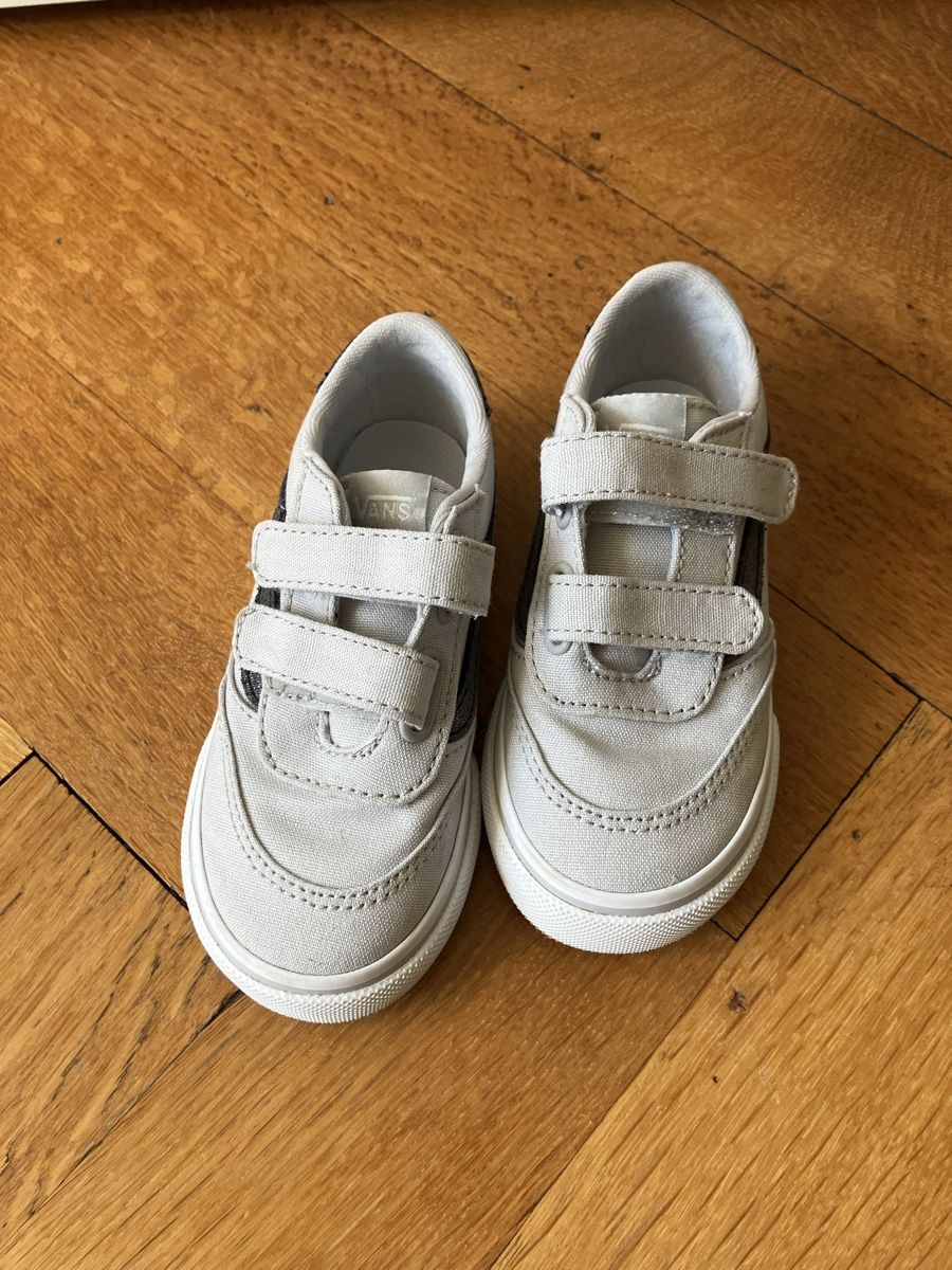 Schuhe für Jungen: Vans Toddler Sneakers – Neu (gemäss Beschreibung) aus Zürich von Skylar80