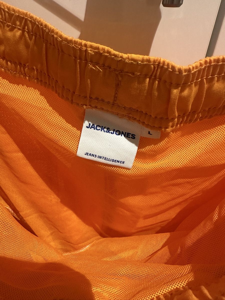 Jack & Jones Hosen: Jack&jones shorts (gr.L) – Gebraucht aus Frauenfeld von bybong 2