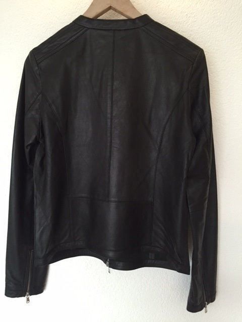 Giacche: Schwarze Lederjacke Montgomery – Nuovo e nell'imballaggio originale da Zürich venduto da erica72 1