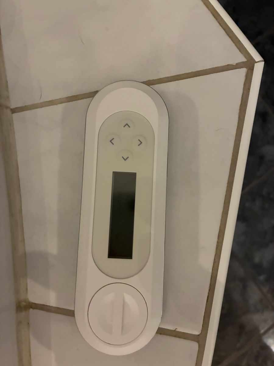 Geberit WC: Geberit Mera Comfort – Usato da Birmenstorf AG venduto da Isaz 1
