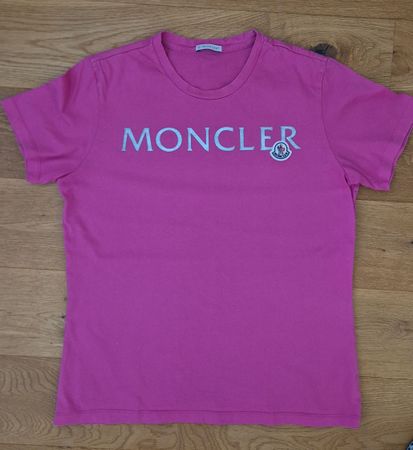 Moncler T-Shirt pink Grösse M guter Zustand
