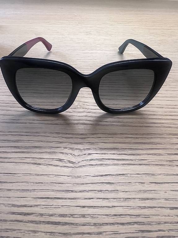 Gucci Brillen & Gläser: Gucci Sonnenbrille – Gebraucht aus Muri b. Bern von Lindsb 1