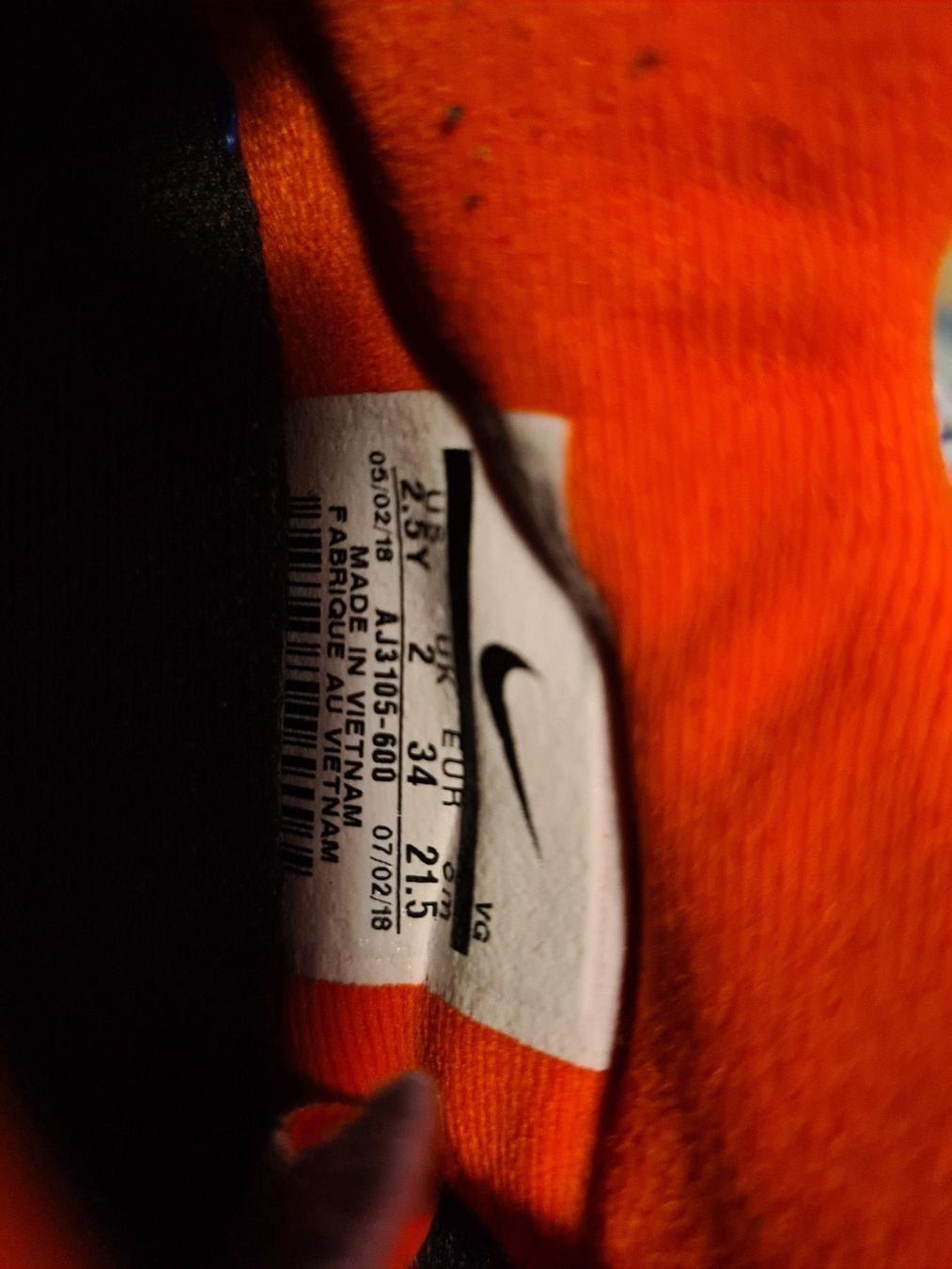 Nike Scarpe per ragazzi: Nike Kinder Turnschuhe 34 – Usato da Zürich venduto da Simonikus 3
