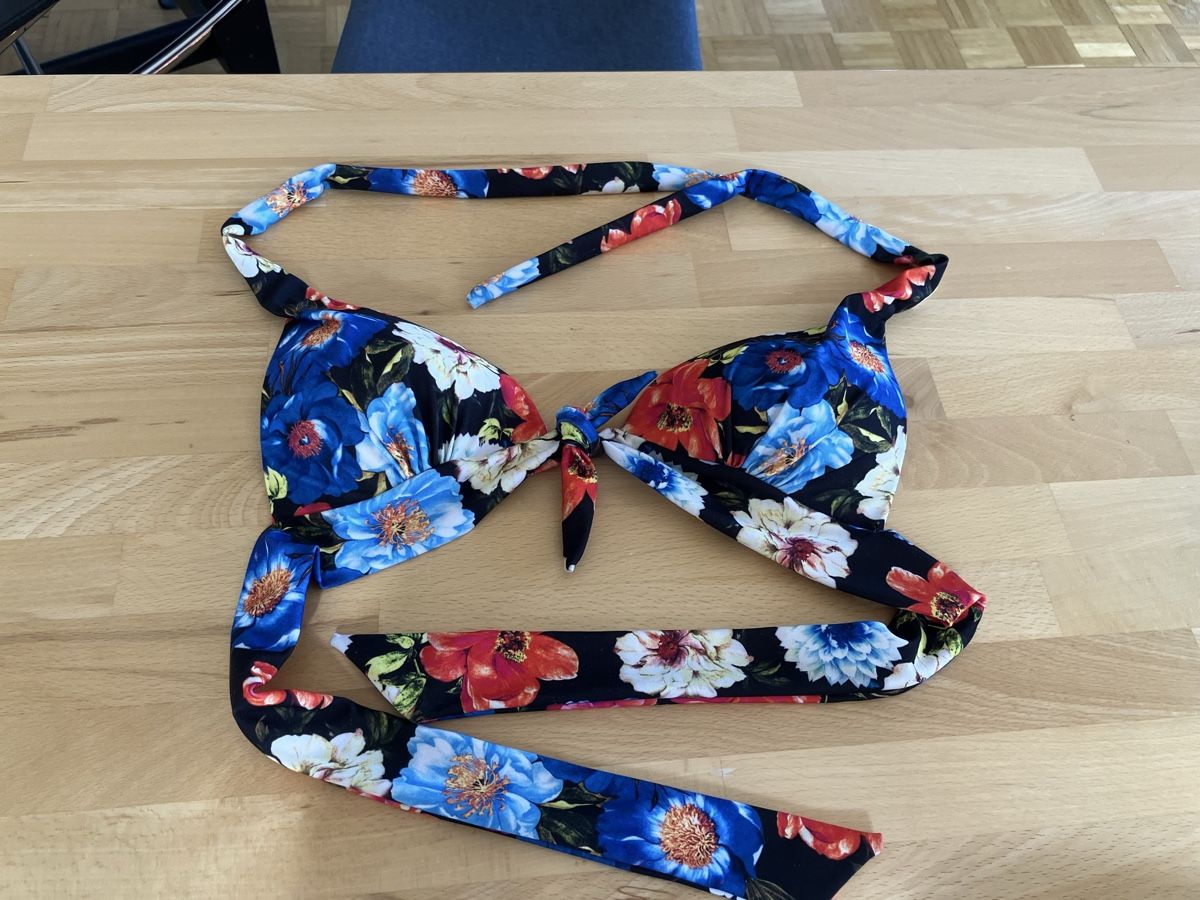 Lahco Costumi da bagno & Bikini: Neuwertig Lahco Bikini Top, 40B – Nuovo (secondo la descrizione) da Olten venduto da Dickbrave