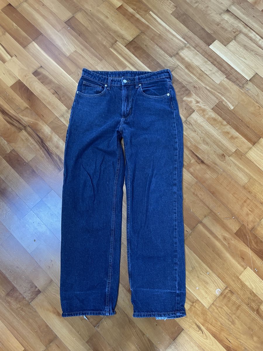 H&M Jeans: Dark blue baggy jeans – Usato da Kriens venduto da KathiC