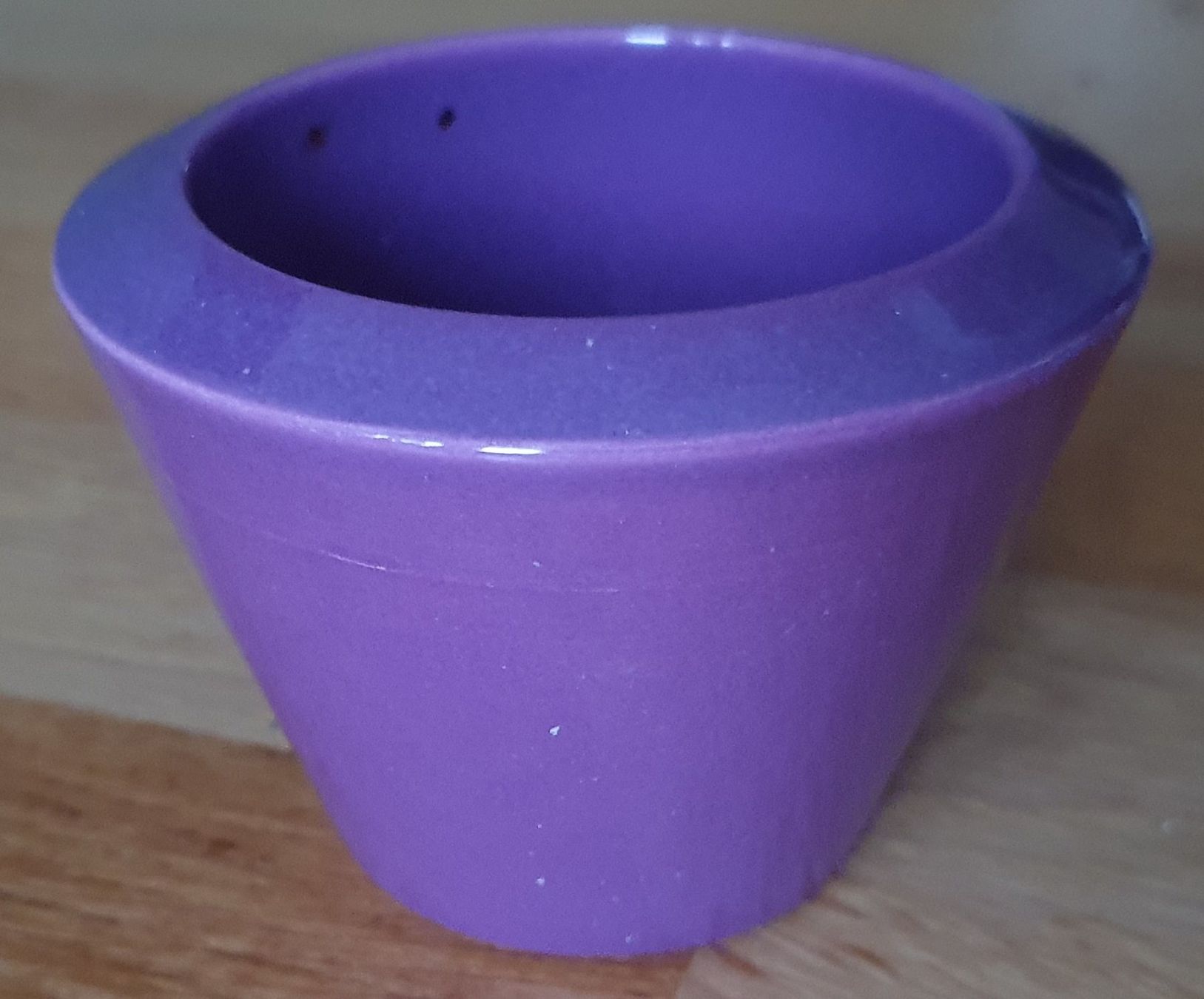 Vasi per fiori: Petit cache-pot violet – Usato da Court venduto da Jovi2 2