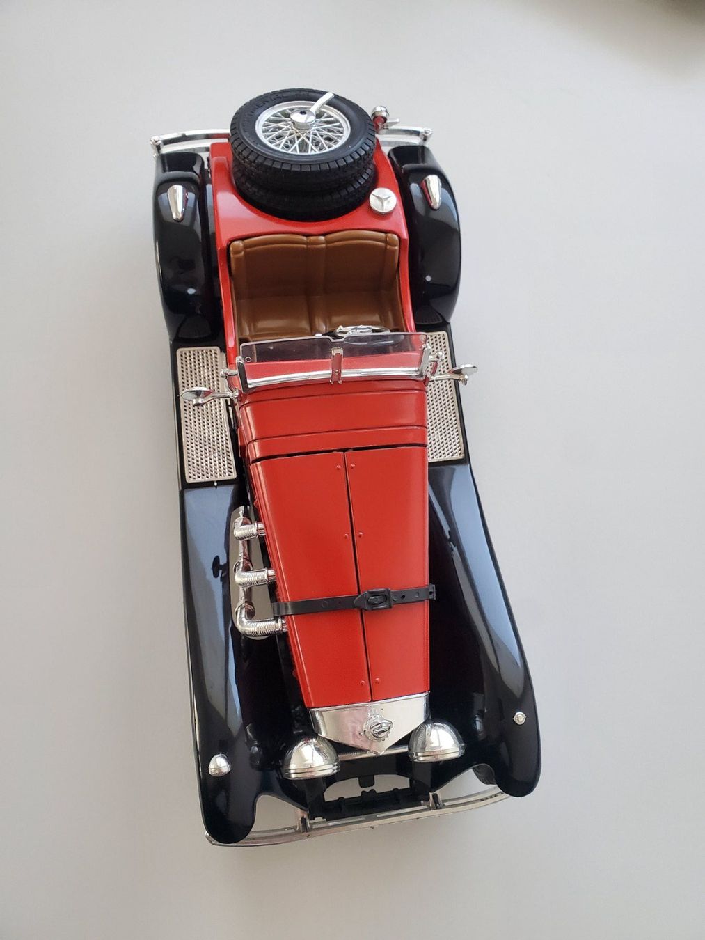 Mercedes-Benz Modellini d'auto: Schicker Mercedes-Benz SSK Oldtimer Modellauto – Usato da Lanzenhäusern venduto da Ulika