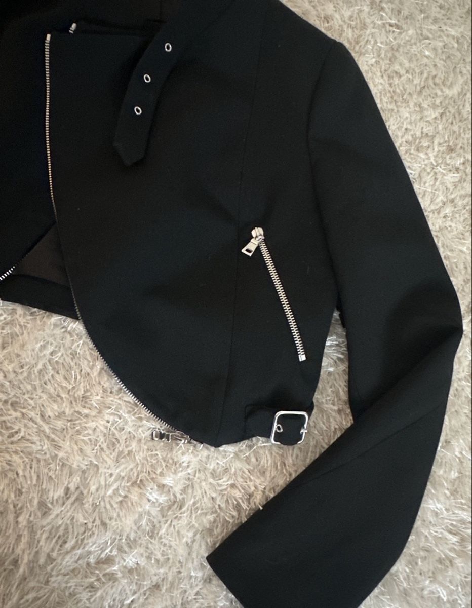 Zara Giacche: Schwarze Zara Bikerjacke – Usato da Uitikon Waldegg venduto da Amour_Zurich 6