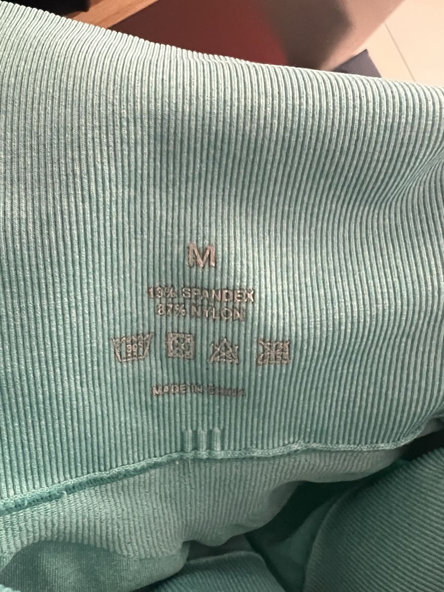 NVGTN Leggings: Seamless Leggings mintgrün Gr. M – Usato da Kreuzlingen venduto da lin_j98c 4