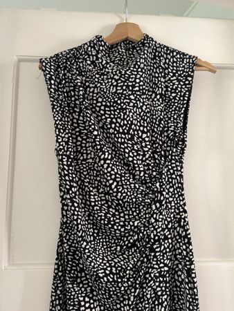 H&M polyester dress black and white 