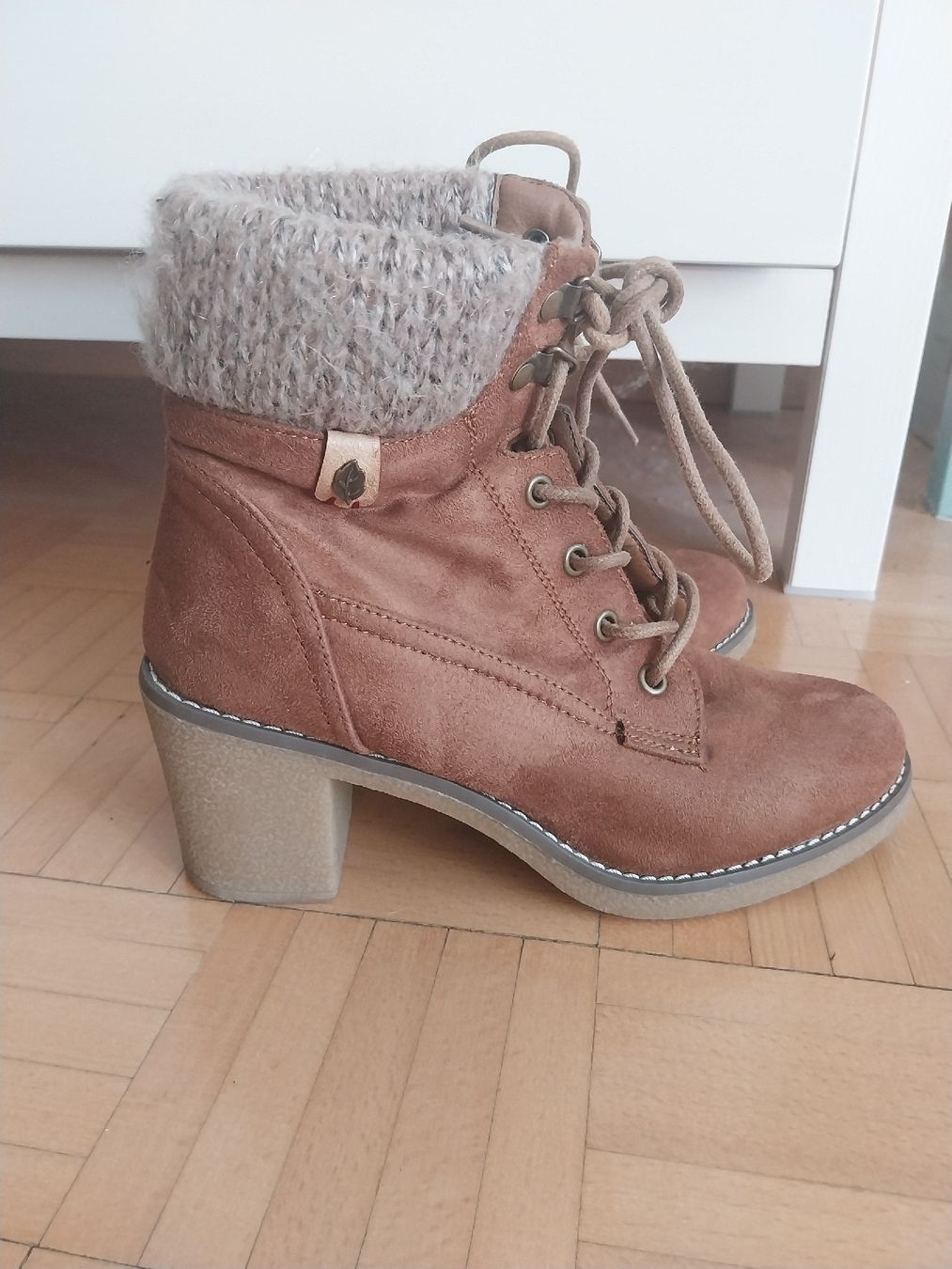 Chaussures femmes: schöne Herbsstiefel, Grösse 38 – D'occasion à Luzern par bia_9xwy
