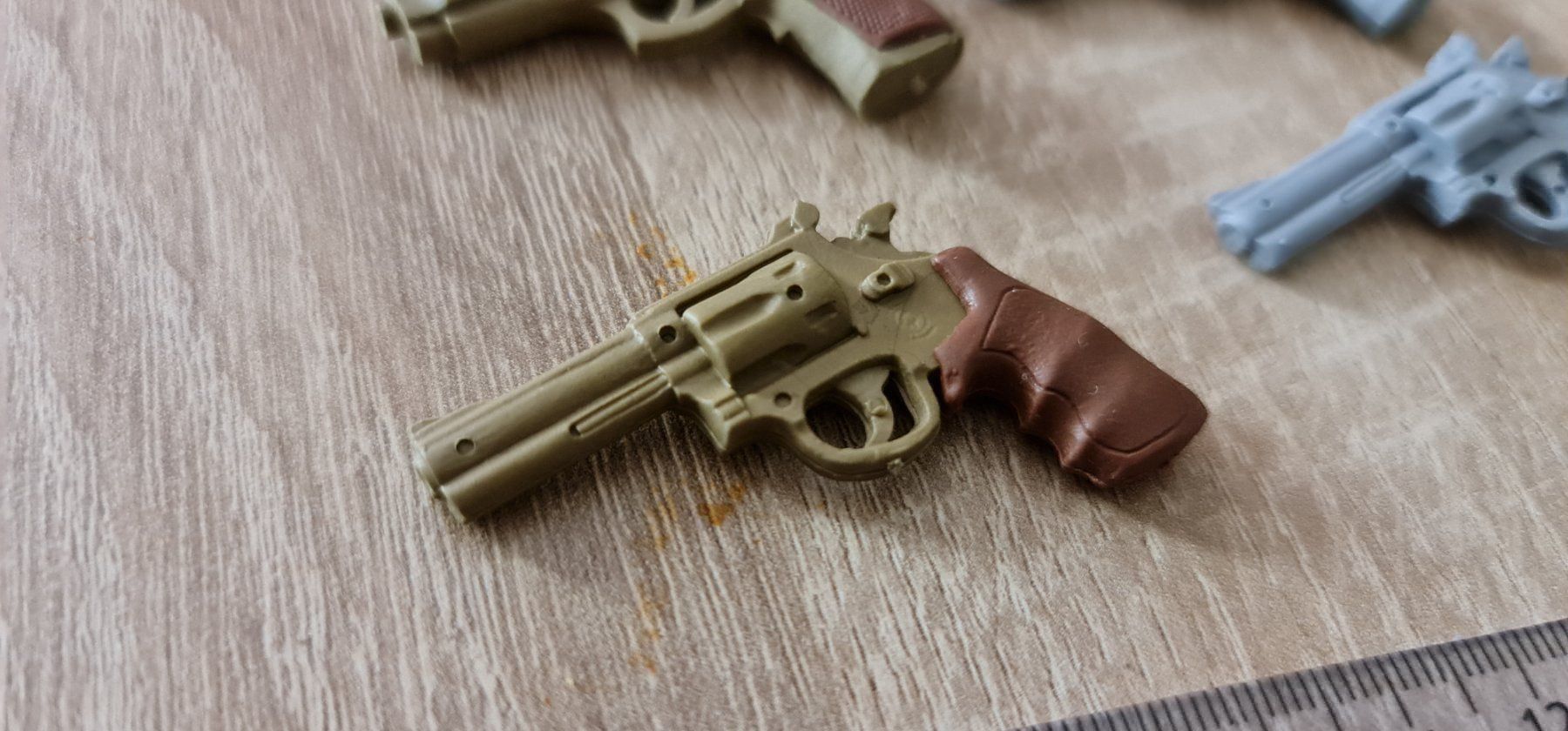 Matite, matite colorate & gessi: 3stk Radiergummi S&W Beretta P38 Pistole – Nuovo e nell'imballaggio originale da Effretikon venduto da easyjones 4