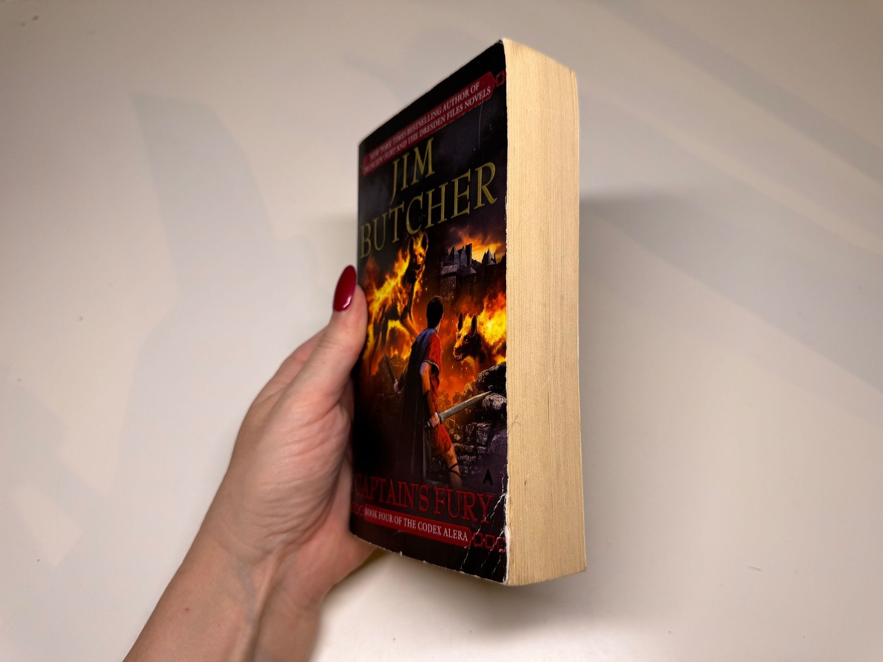 Libri: NOVEL: Jim Butcher, Captains Fury – Usato da Grosswangen venduto da English_books 1