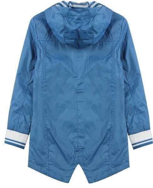Jacken & Mäntel: Regen- Windjacke Gr. 152/158 d. blau NEU – Neu und originalverpackt aus Stäfa von 6senses 1