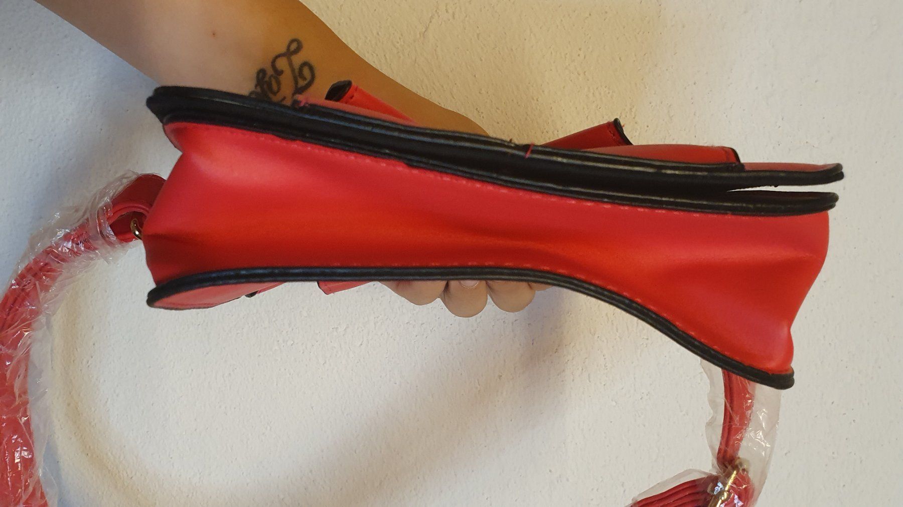 Borse da donna: Neue Damenhandtasche – Nuovo e nell'imballaggio originale da Wald ZH venduto da Martin79 4