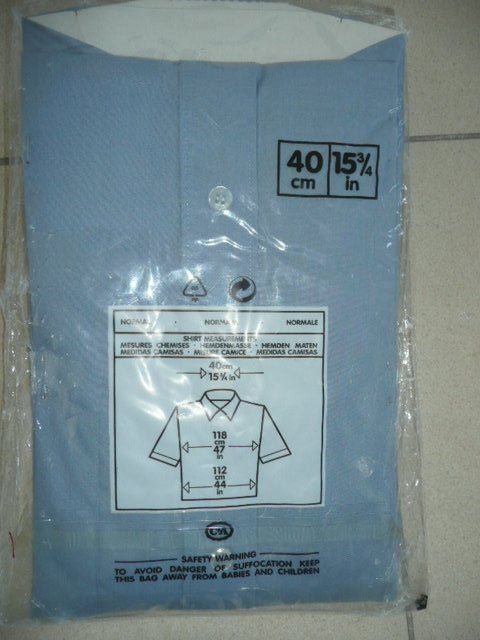 C&A Camicie: NEUES verpacktes Hemd von C & A in hellblau – Nuovo e nell'imballaggio originale da Baar venduto da negombo 1