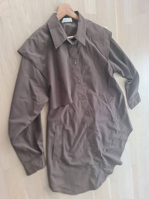 Camicette: Braune Bluse Damen  wie neu – Usato da Allschwil venduto da 86d_fmd5 1