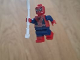 Lego Spider-Man Minifigur mit Zubehör 