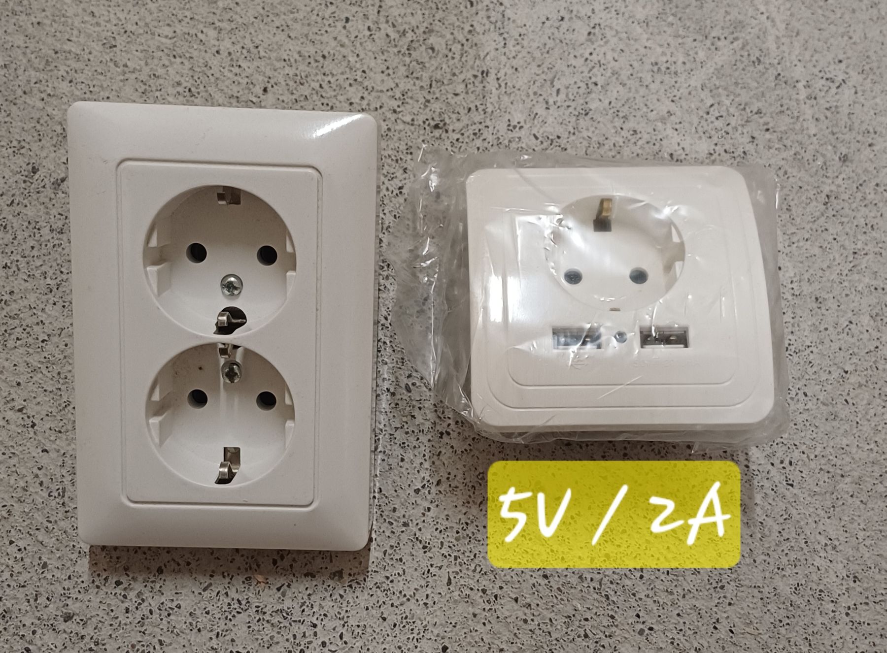 Spine: Einbausteckdosen 1x mit USB-A Ladeanschluss – Nuovo (secondo la descrizione) da Pfeffikon LU venduto da SY-YoLo