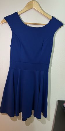 Kurzes Kleid