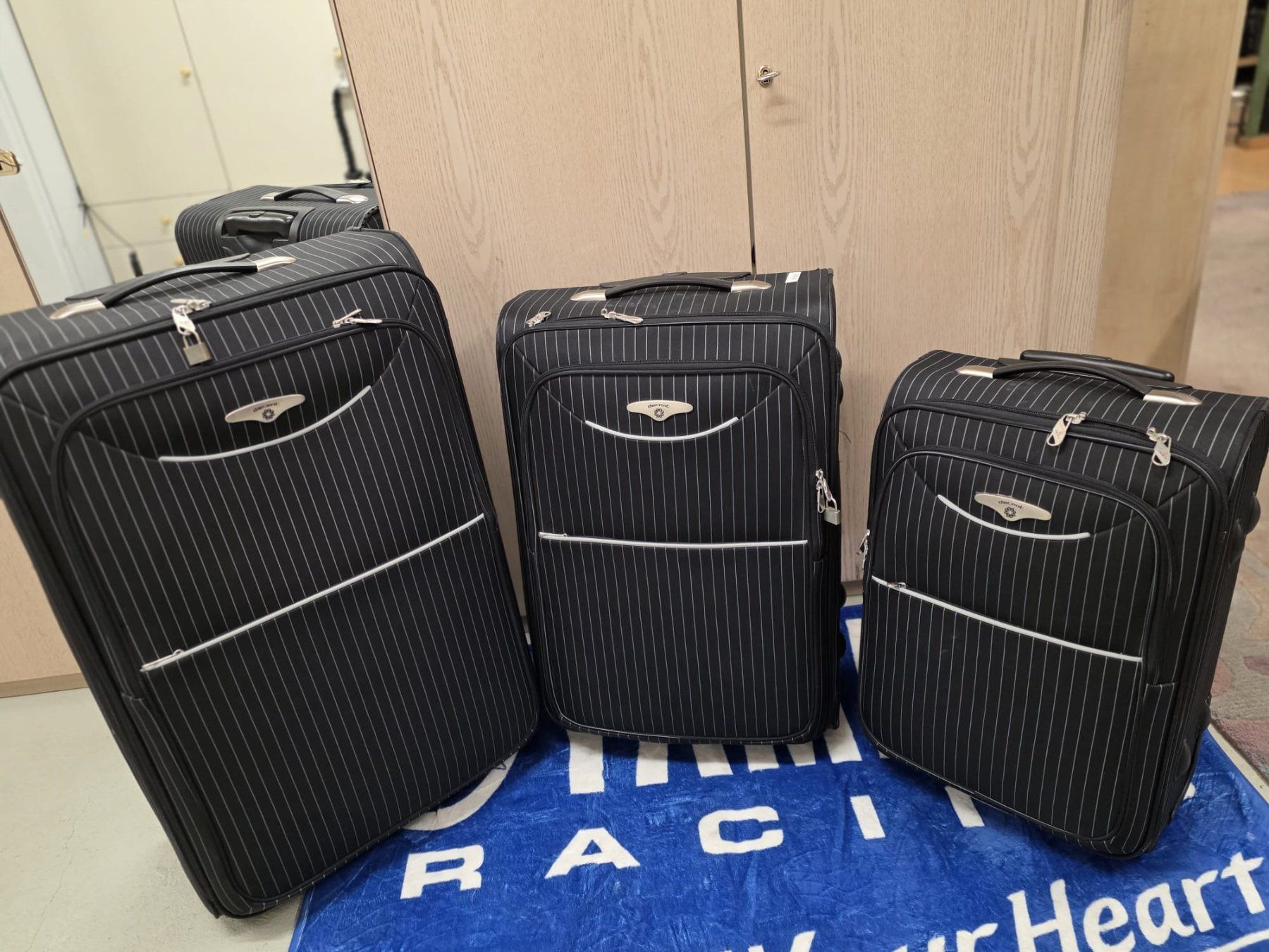 Valigie: Koffer-Set – Usato da Kägiswil venduto da jesse159 5