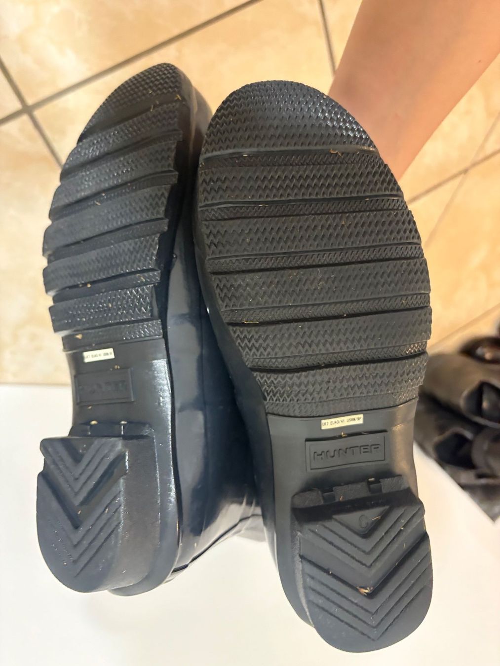 Hunter Scarpe da donna: HUNTER RainBoots - Size 40/41 - good condition – Usato da Muzzano venduto da Sidney_3 2