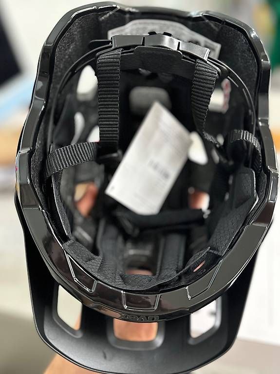 Helme: Velohelm uvex react black matt  – Gebraucht aus Sursee von pilatus.sport 4