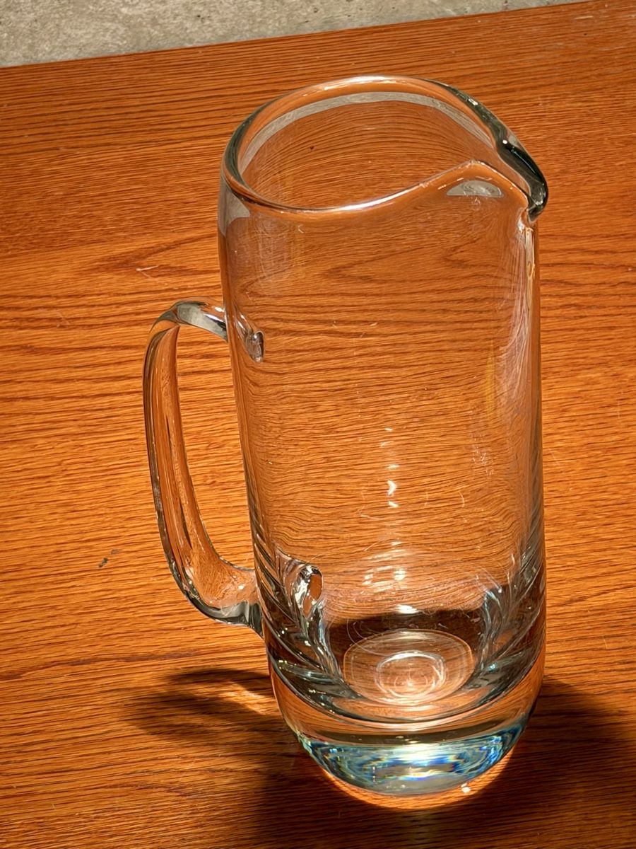 Caraffe: Elegant Glass Pitcher - Perfect for Summer Refreshments – Usato da Lausanne venduto da vas_cdb2 1