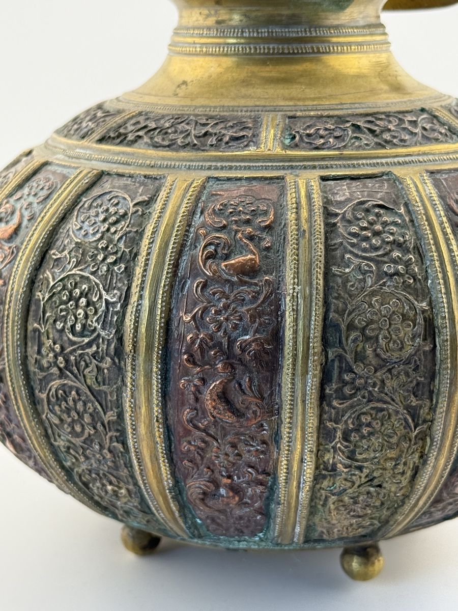 Casseroles: Antiker indischer Ganga Jamuna Wasser- oder Opfertopf – D'occasion à Zürich par Geniuss 3