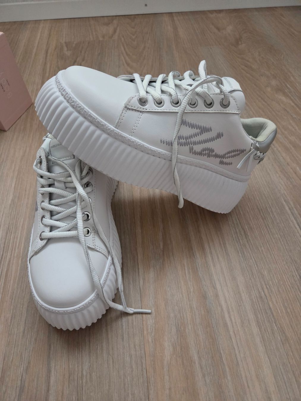 Karl Lagerfeld Scarpe da donna: Karl lagerfeld sneaker 38 – Nuovo e nell'imballaggio originale da Neuhausen venduto da Nathi6913