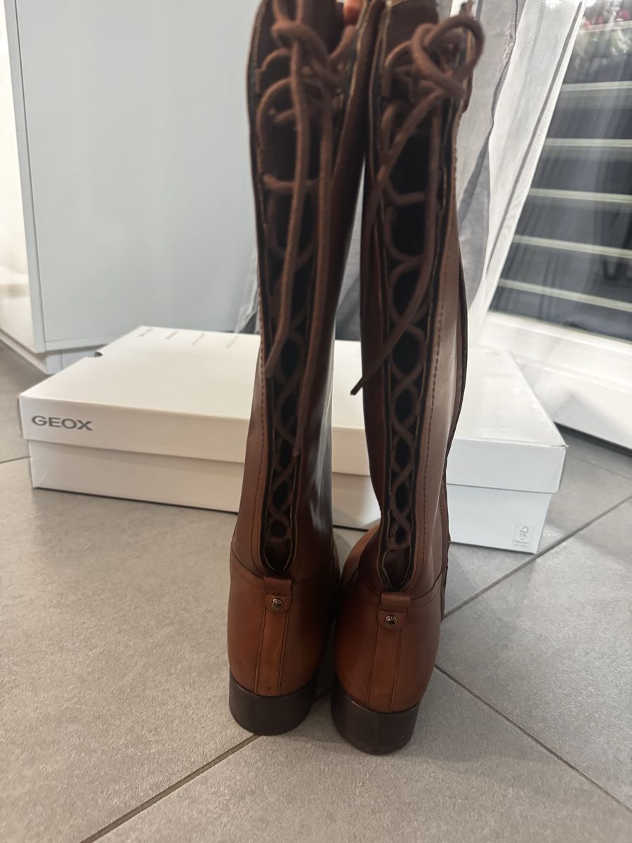 Geox Scarpe da donna: Bottes en cuir marron Geox – Nuovo e nell'imballaggio originale da Rue venduto da dia_p7xh 1