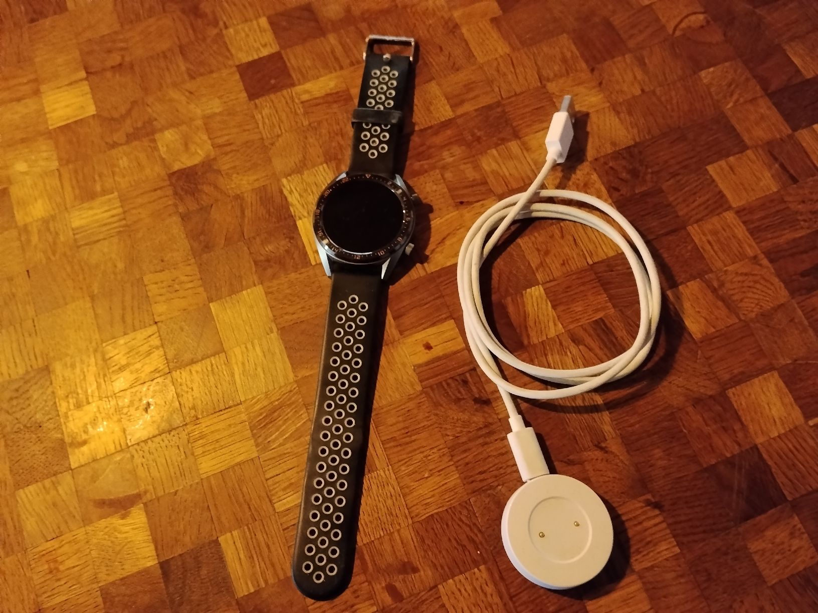 Huawei Smartwatch: Huawei GT 2 – D'occasion à Waldenburg par man_jww5