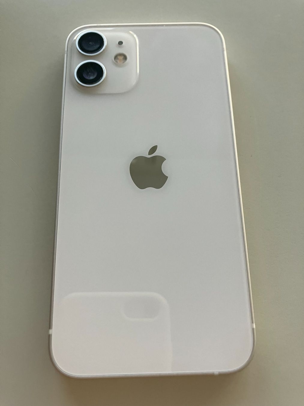 Apple Telefoni cellulari / Smartphones: iPhone 12 mini / DEFEKT – Difettoso da Meisterschwanden venduto da Discus0 1