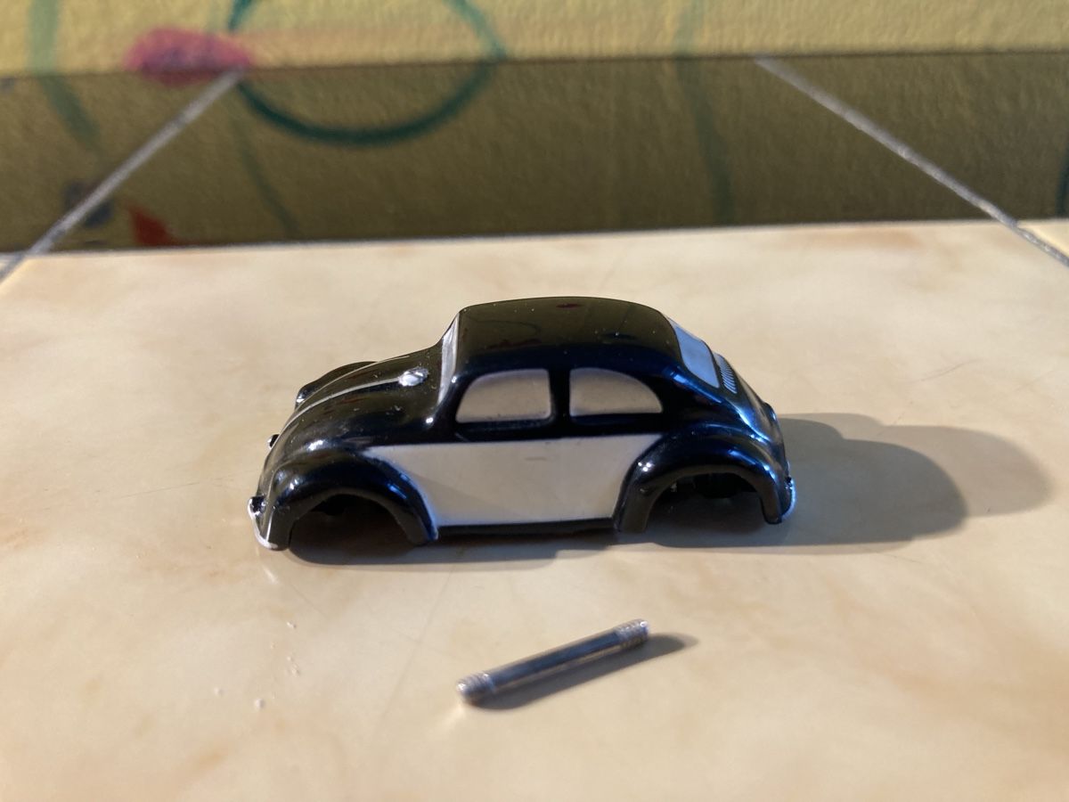 Schuco Modellini d'auto: Schuco Modellauto VW Käfer Oldtimer schwarz/weiss – Usato da Ins venduto da teamfairerdeal