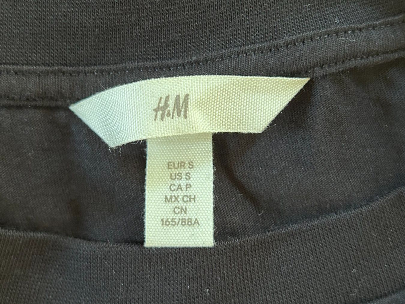 H&M Vestiti: H&M T-Shirt Kleid – Usato da St. Gallen venduto da look-twice 4