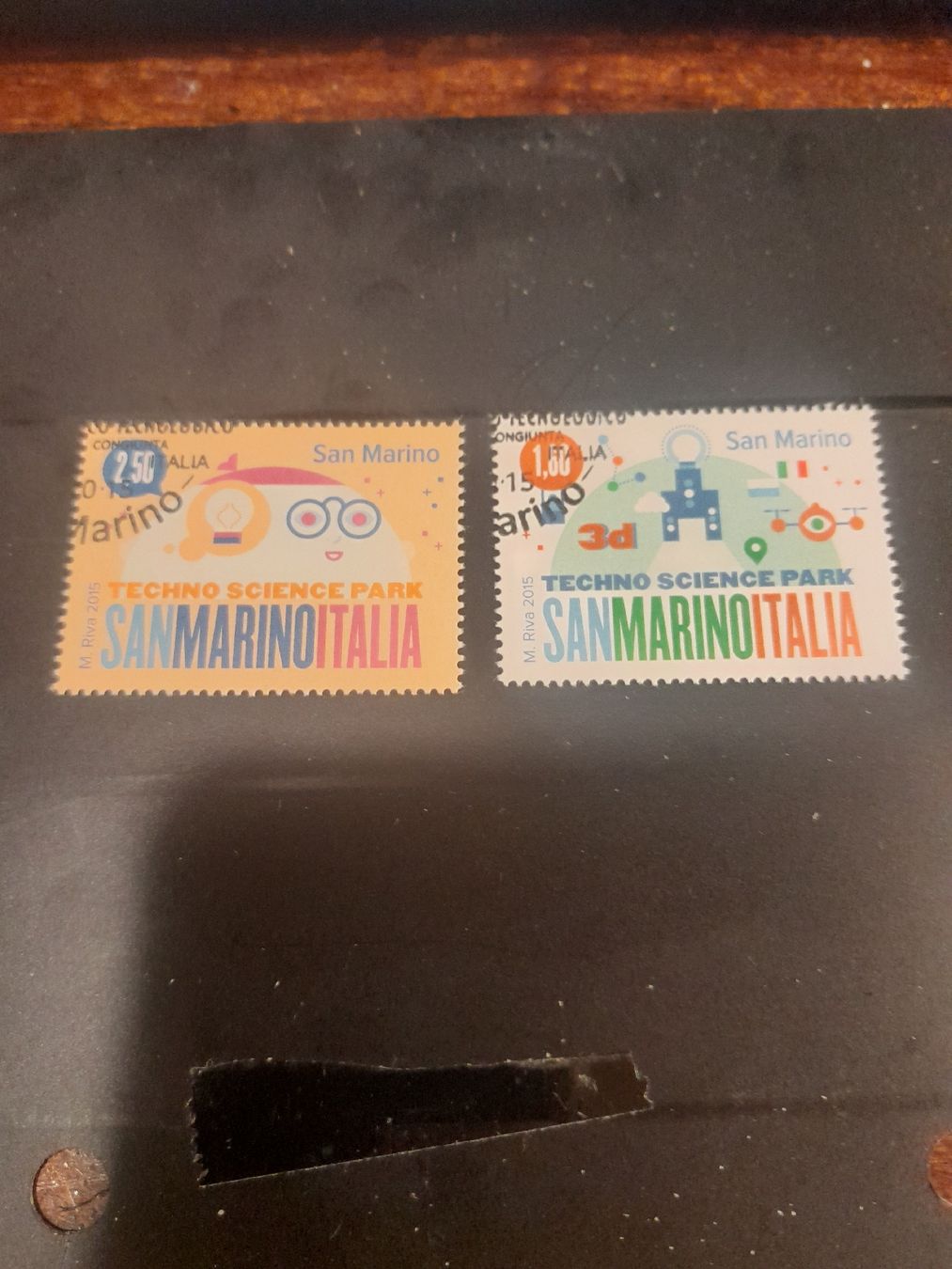 Tous les timbres: Paire de timbres San Marino - Techno Science Park 49 – D'occasion à Marly par globetrotter1723