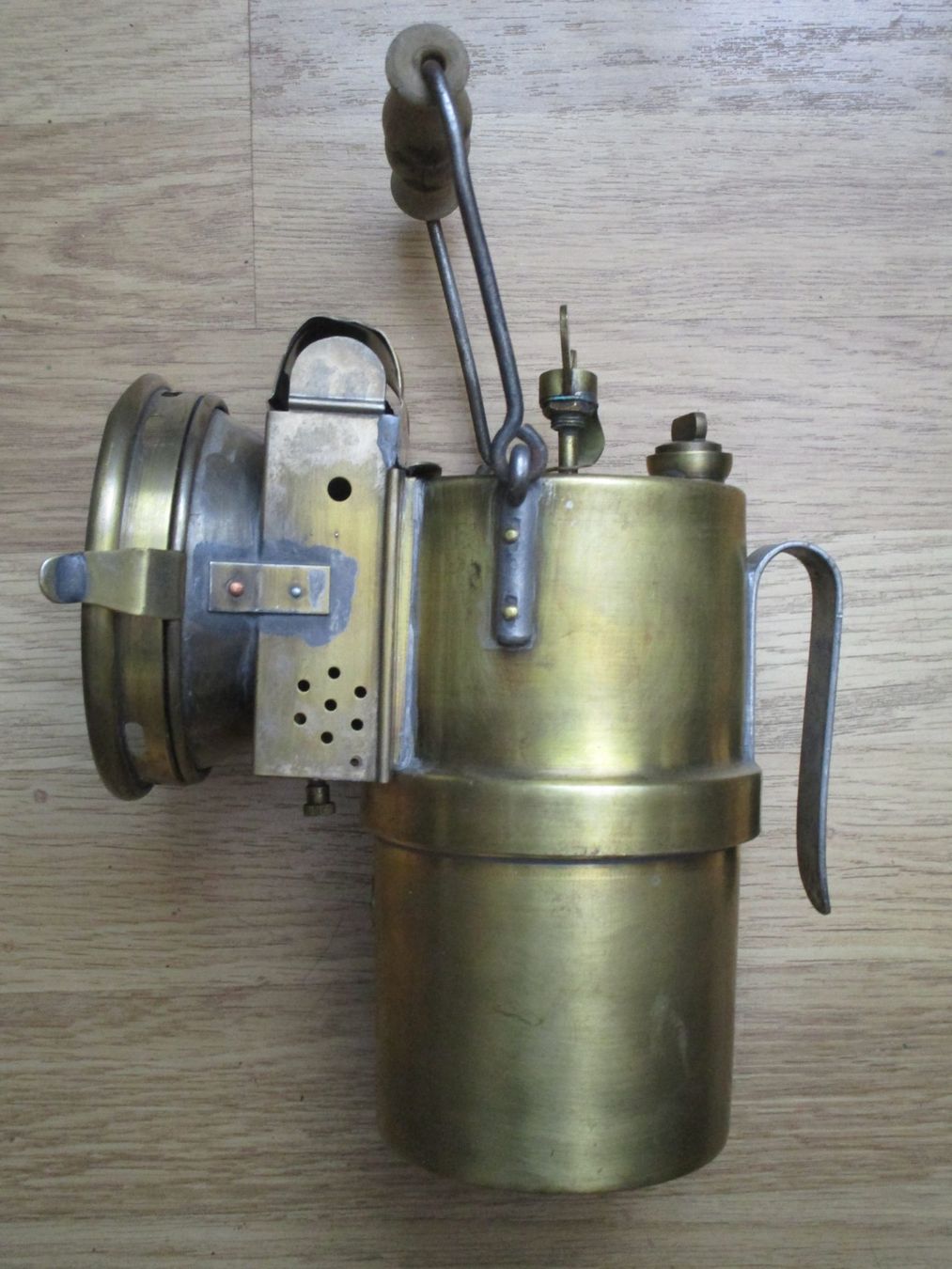 Lampes: Antike Karbitlampe  DECKER NEUCHATEL – D'occasion à Heimberg par Lupo57 3