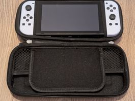 Nintendo Switch DEFEKT + 2 Joycons + Tasche *AB 1.-*