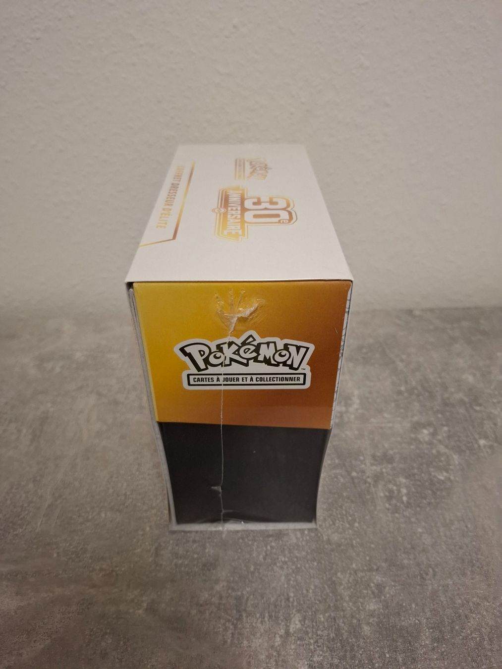 Pokémon Carte collezionabili: 30th Celebration Elite Trainer Box -FR- , 30th Anniversary – Nuovo e nell'imballaggio originale da Winterthur venduto da andrekeller95 1