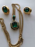 sch. ANGÄNGER UND CLIPS MIT GRÜNEM GLASSTEIN